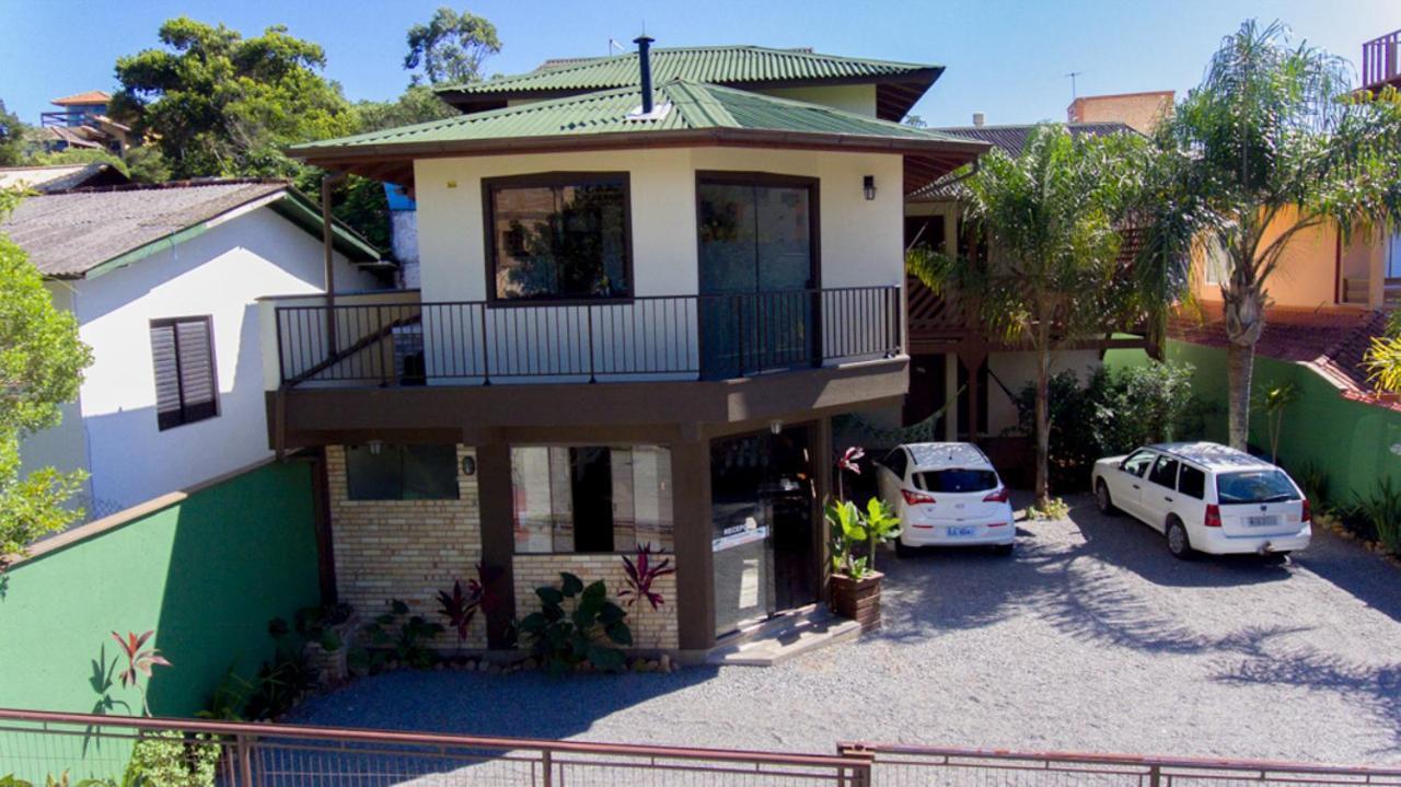 Pousada Villa Embau Guarda do Embau Ngoại thất bức ảnh